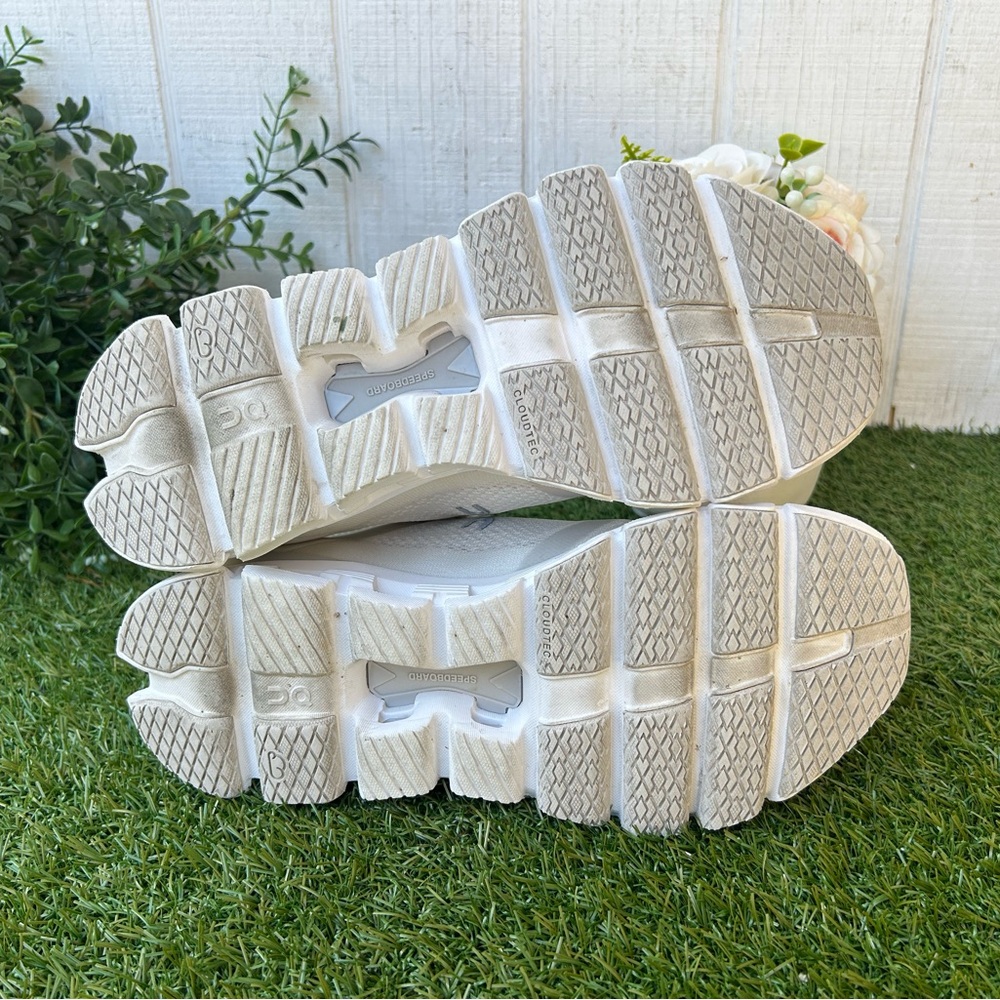 ON Cloud X 4 AD Athletic Shoe women 
$160 size 7.5 gently used
Color:White/ Wolf - Picture 16 of 16